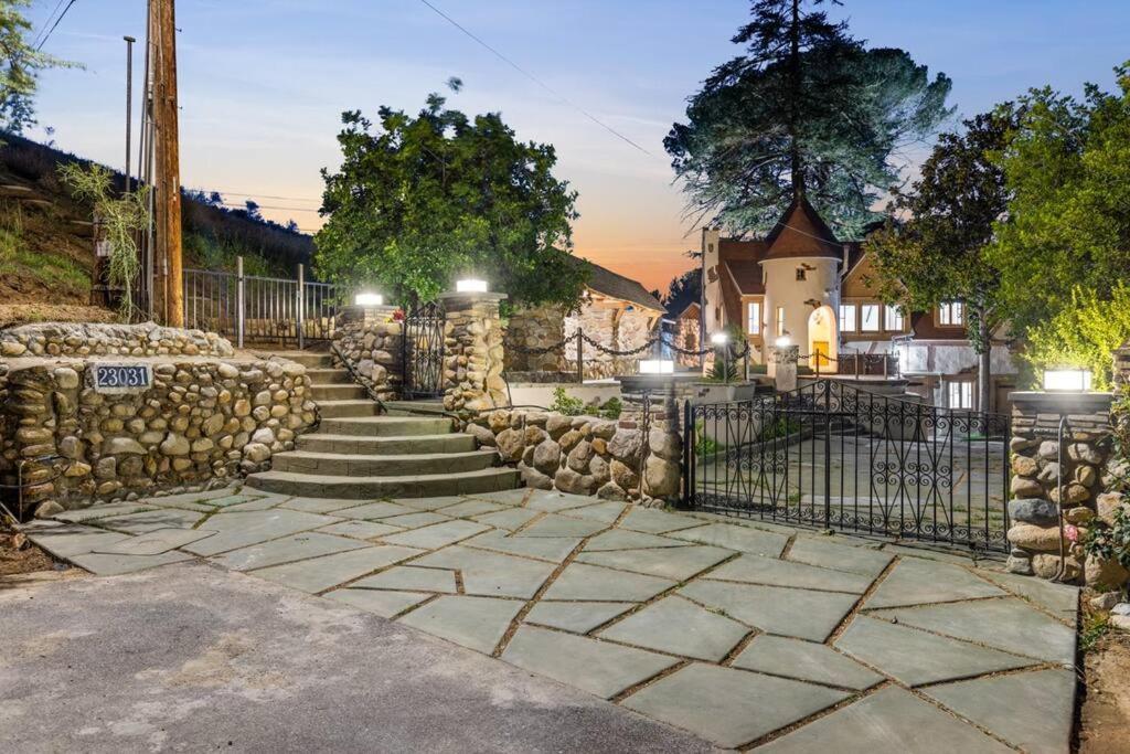 The Magic Castle Unit 2 - Six Flags, Universal, Lax سانتا كلاريتا المظهر الخارجي الصورة