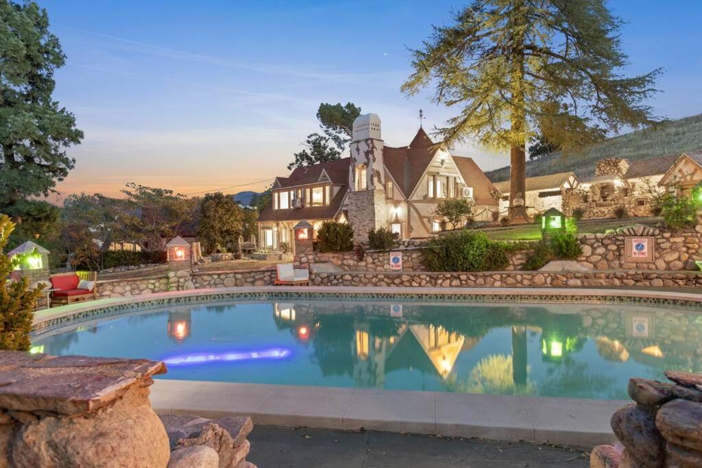 The Magic Castle Unit 2 - Six Flags, Universal, Lax سانتا كلاريتا المظهر الخارجي الصورة